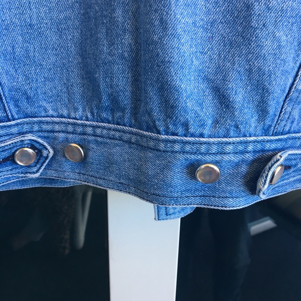 Jean Jacket - Picture 7 of 8